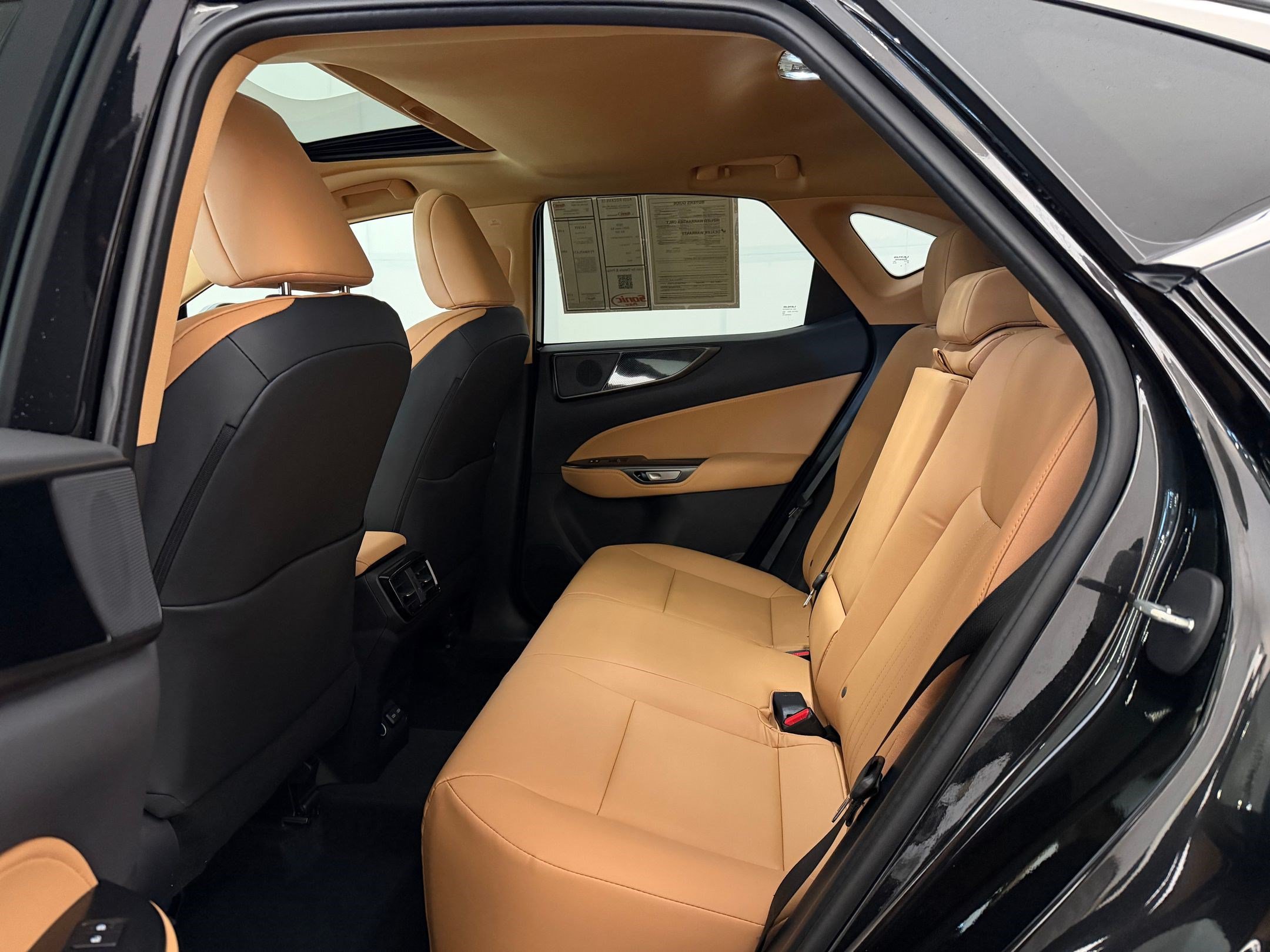 Used 2025 Lexus NX 350 AWD image 15