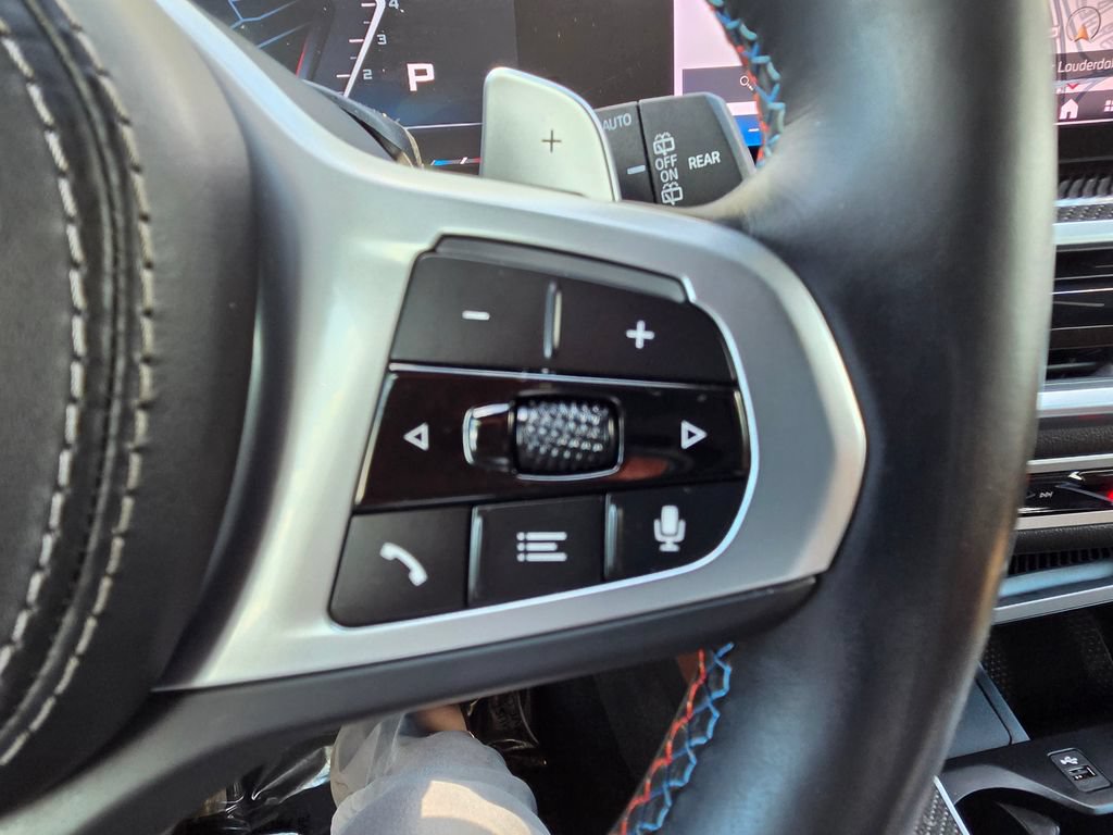 Used 2024 BMW X5 M60i AWD/4WD image 39