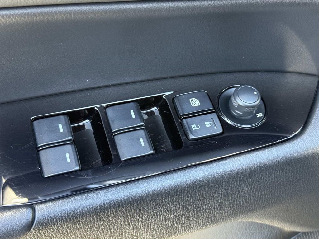 Used 2020 MAZDA CX-5 Touring image 22