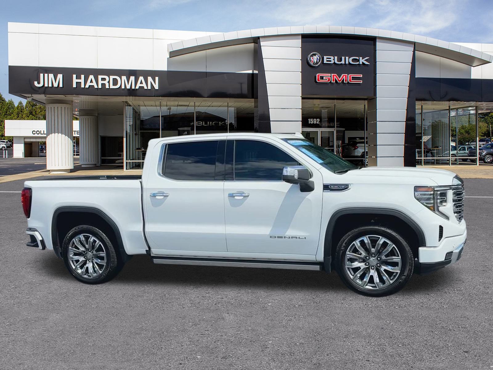 Certified 2023 GMC Sierra 1500 Denali w/ Denali Reserve Package image 3