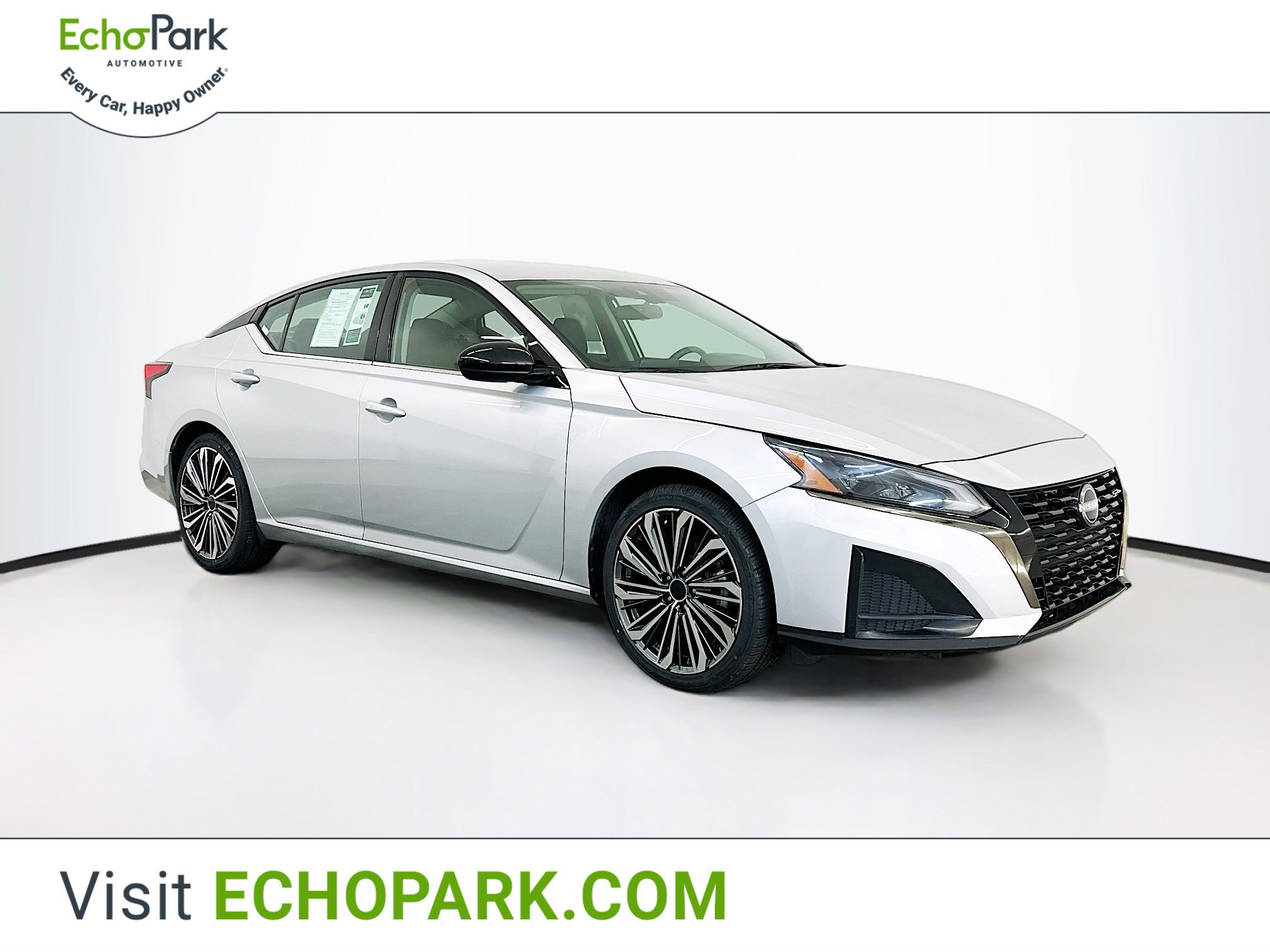 Used 2024 Nissan Altima 2.5 SR