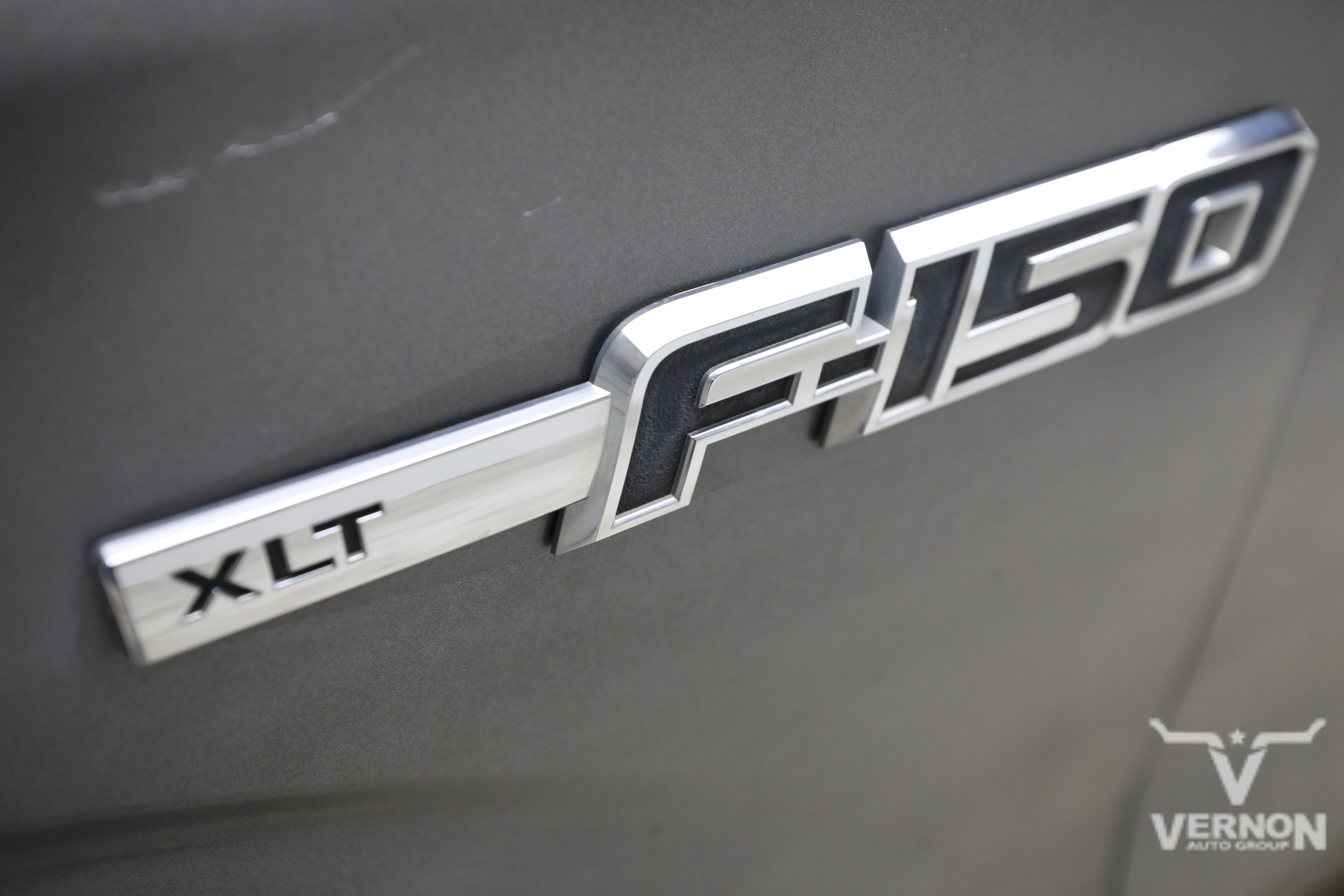 Used 2013 Ford F150 XLT w/ XLT Chrome Pkg AWD/4WD image 11