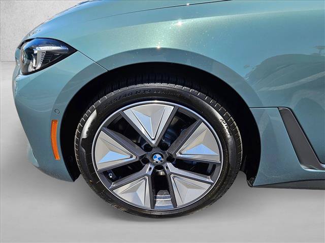 New 2026 BMW i4 eDrive40 w/ Premium Package RWD image 10