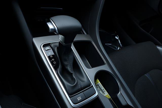 Used 2019 Kia Optima S w/ S Panoramic Sunroof Package image 28