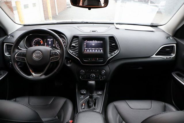 Used 2021 Jeep Cherokee Latitude Lux AWD/4WD image 36