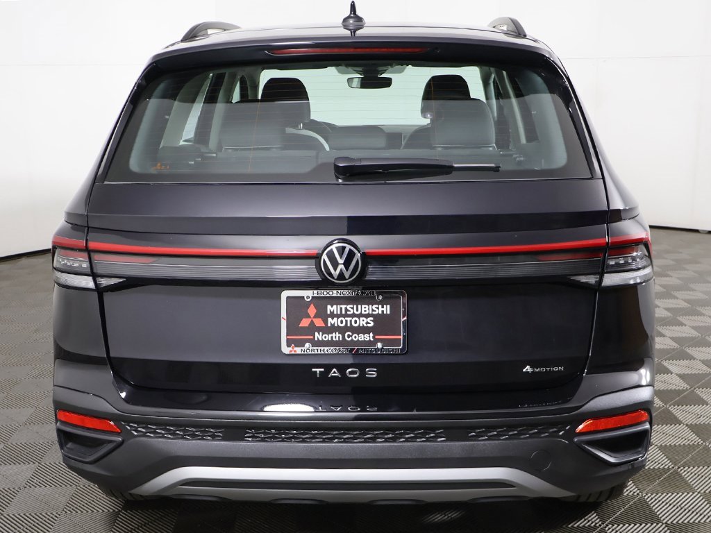 Used 2025 Volkswagen Taos S image 12