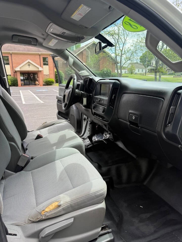 Used 2018 Chevrolet Silverado 2500 W/T w/ WT Convenience Package AWD/4WD image 17