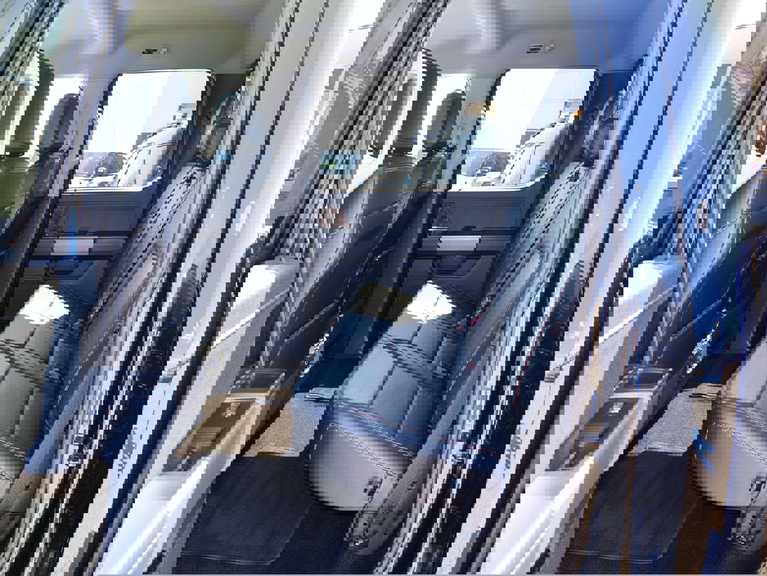 Used 2022 Ford F150 Lariat image 14