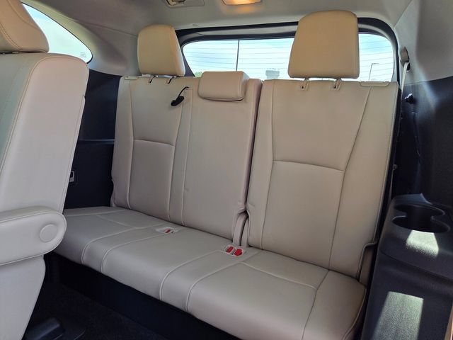 Used 2024 Toyota Highlander Limited AWD/4WD image 15