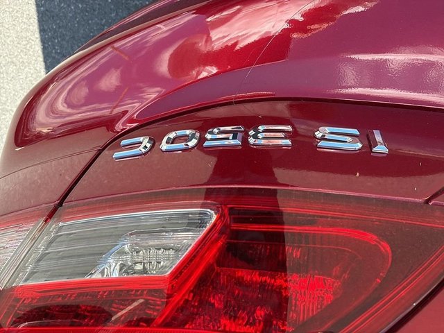 Used 2010 Lexus IS 350C image 21