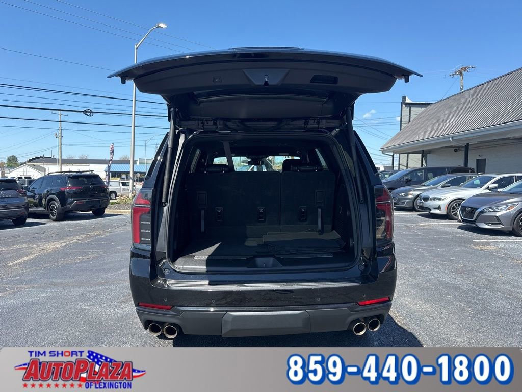 Used 2025 Chevrolet Tahoe Z71 AWD/4WD image 24
