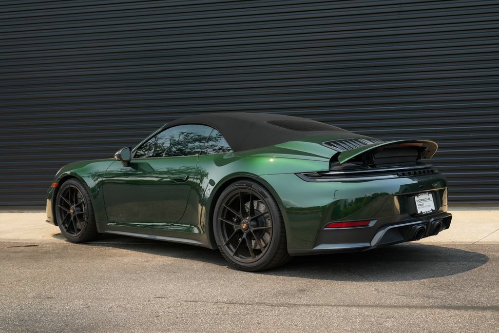 Certified 2026 Porsche 911 Carrera GTS RWD image 3