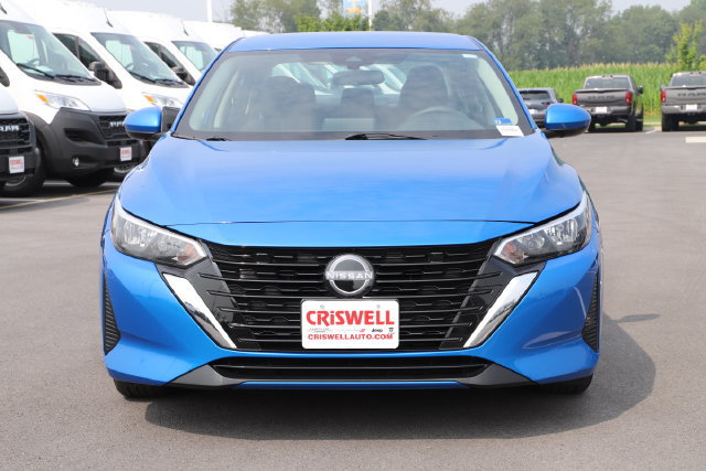 Used 2025 Nissan Sentra SV FWD image 7