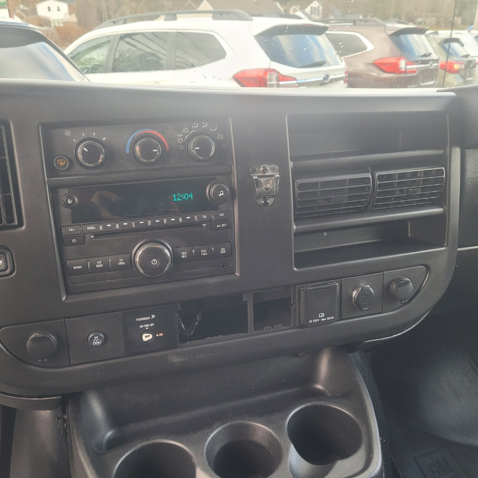 Used 2015 Chevrolet Express 3500 LT w/ LT Preferred Equipment Group image 19