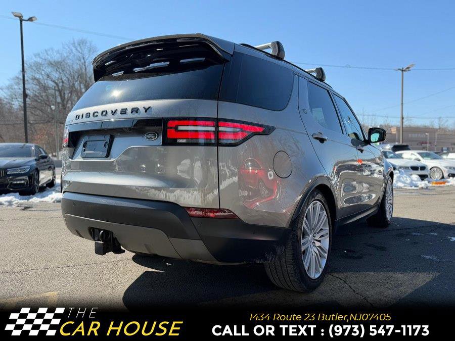 Used 2017 Land Rover Discovery First Edition image 7