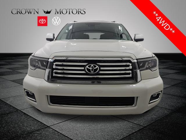 Used 2019 Toyota Sequoia Platinum AWD/4WD image 2