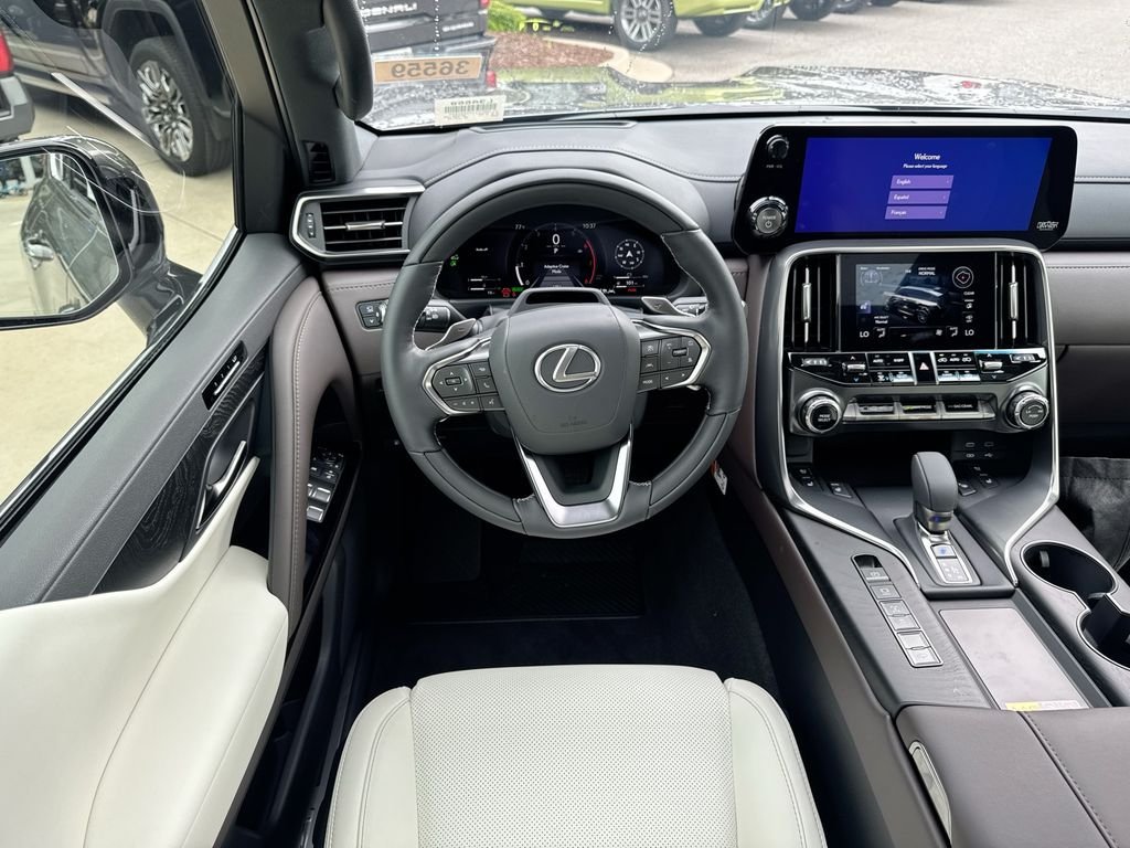 New 2026 Lexus LX 700h Luxury AWD/4WD image 11