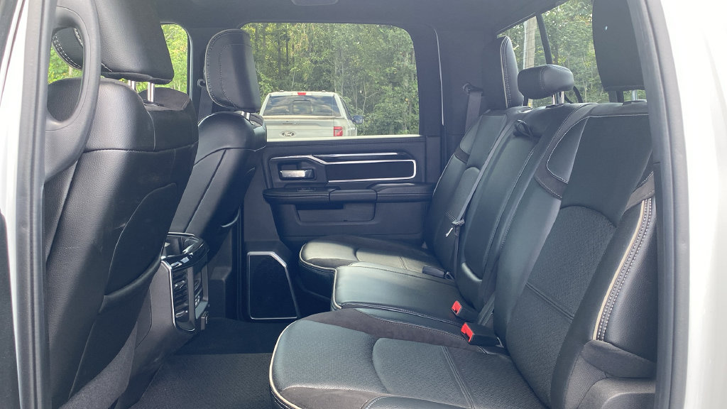 Used 2022 RAM 3500 Laramie AWD/4WD image 14