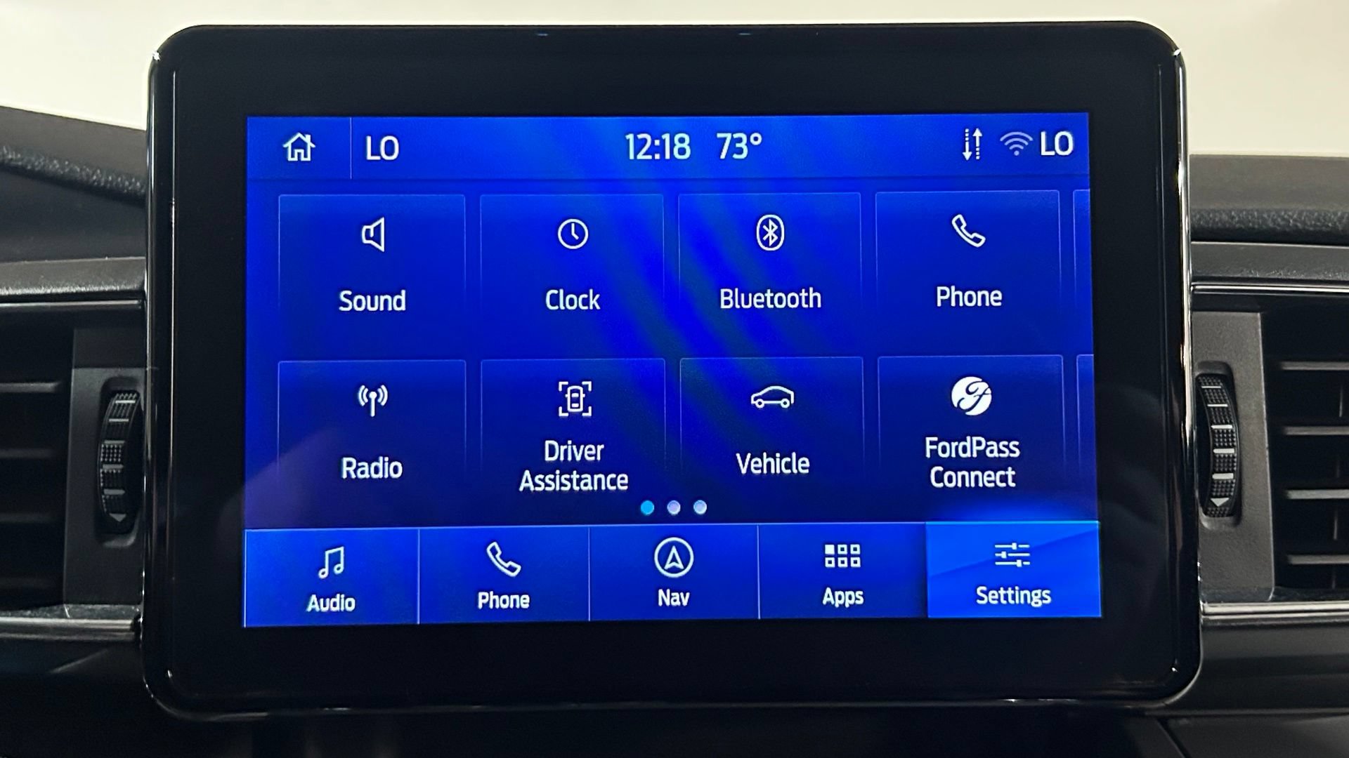 Used 2023 Ford Explorer XLT w/ Equipment Group 202A AWD/4WD image 88