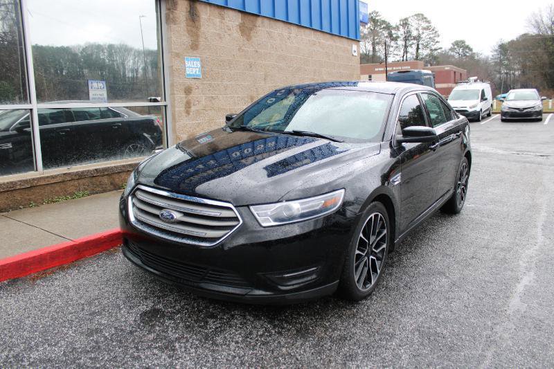 Used 2018 Ford Taurus SEL w/ Equipment Group 201A image 3
