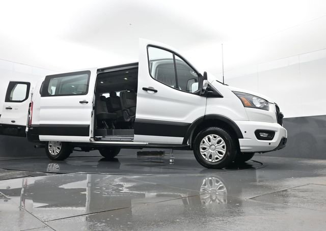 Used 2024 Ford Transit 350 XLT image 32