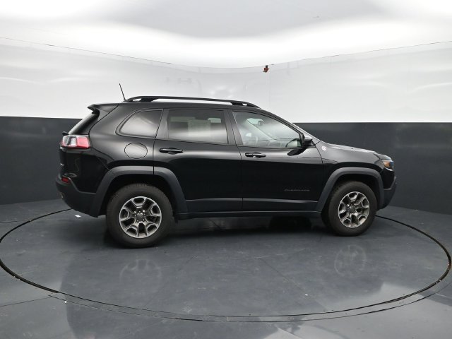 Used 2022 Jeep Cherokee Trailhawk AWD/4WD image 2