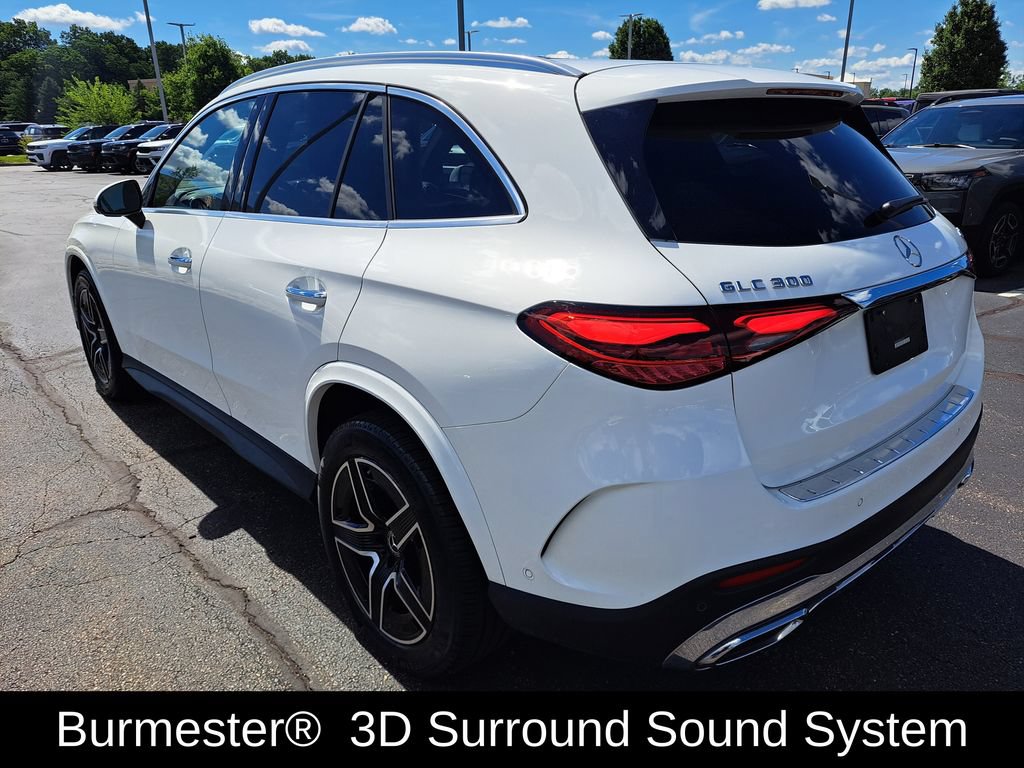 Used 2024 Mercedes-Benz GLC 300 4MATIC image 5