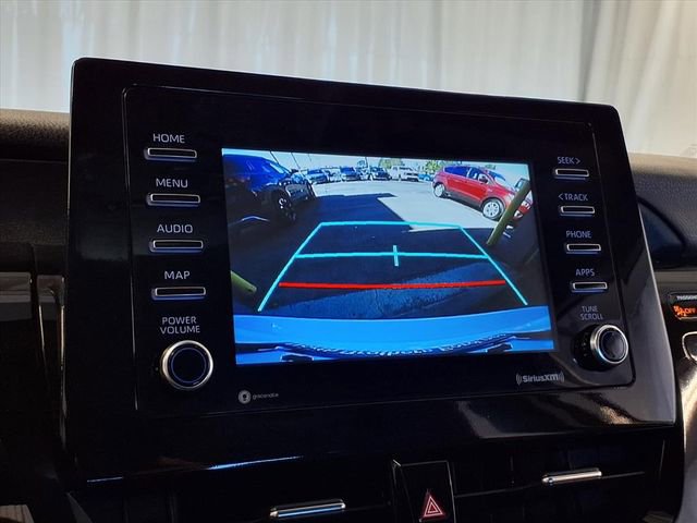 Used 2024 Toyota Camry SE FWD image 3