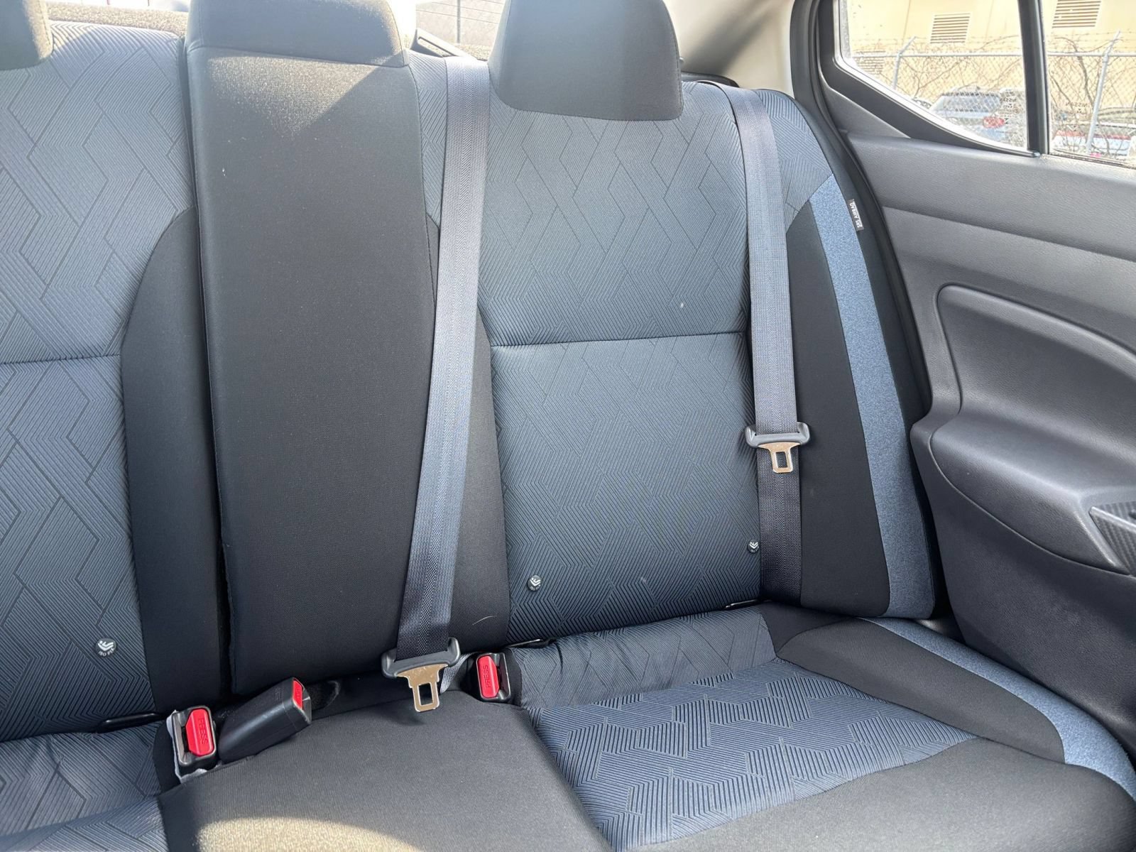 Used 2025 Nissan Versa SV FWD image 35