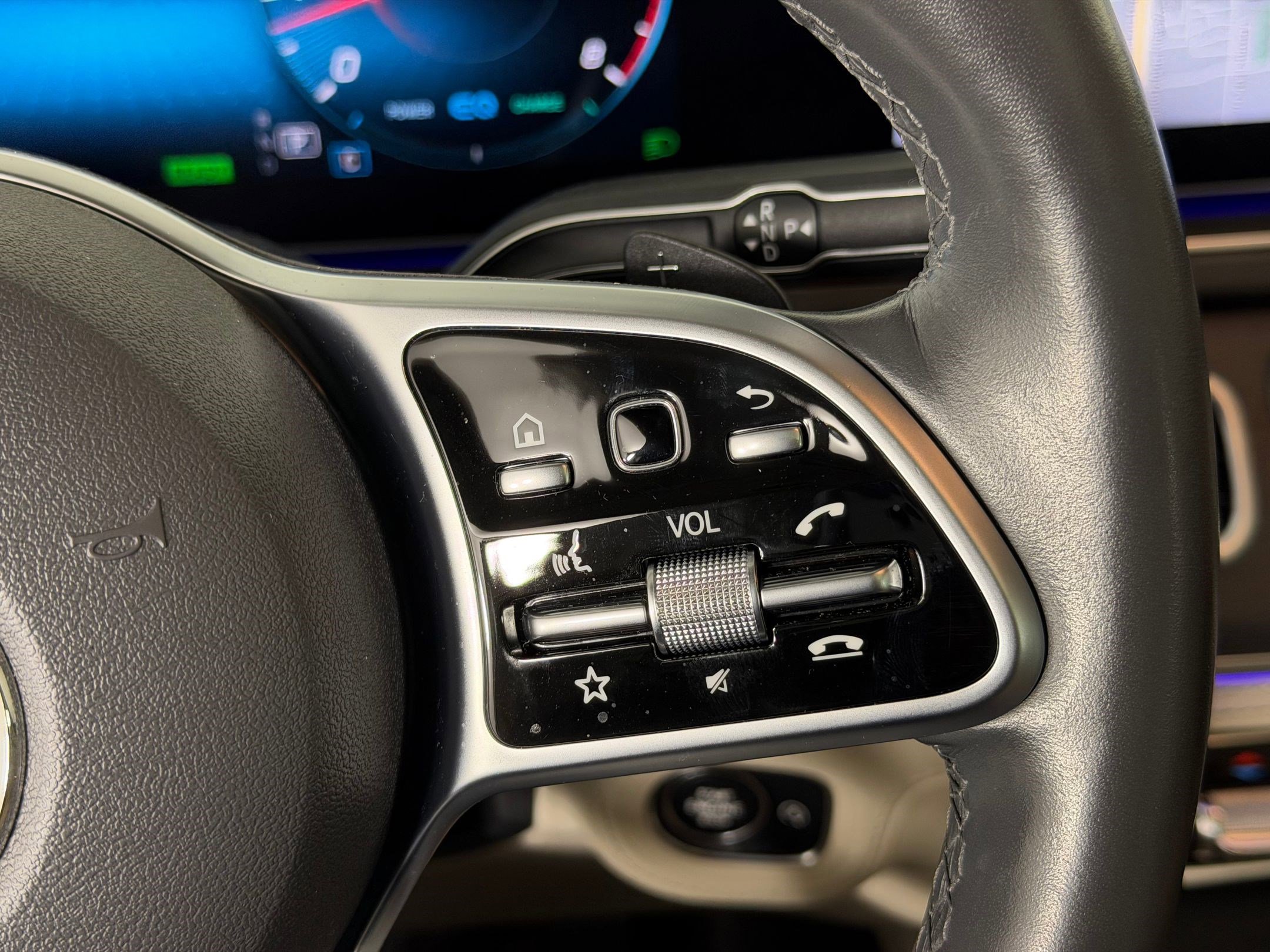 Used 2020 Mercedes-Benz GLE 450 4MATIC image 27