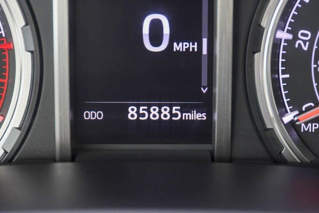 Used 2021 Toyota 4Runner Venture w/ Moonroof Package image 30