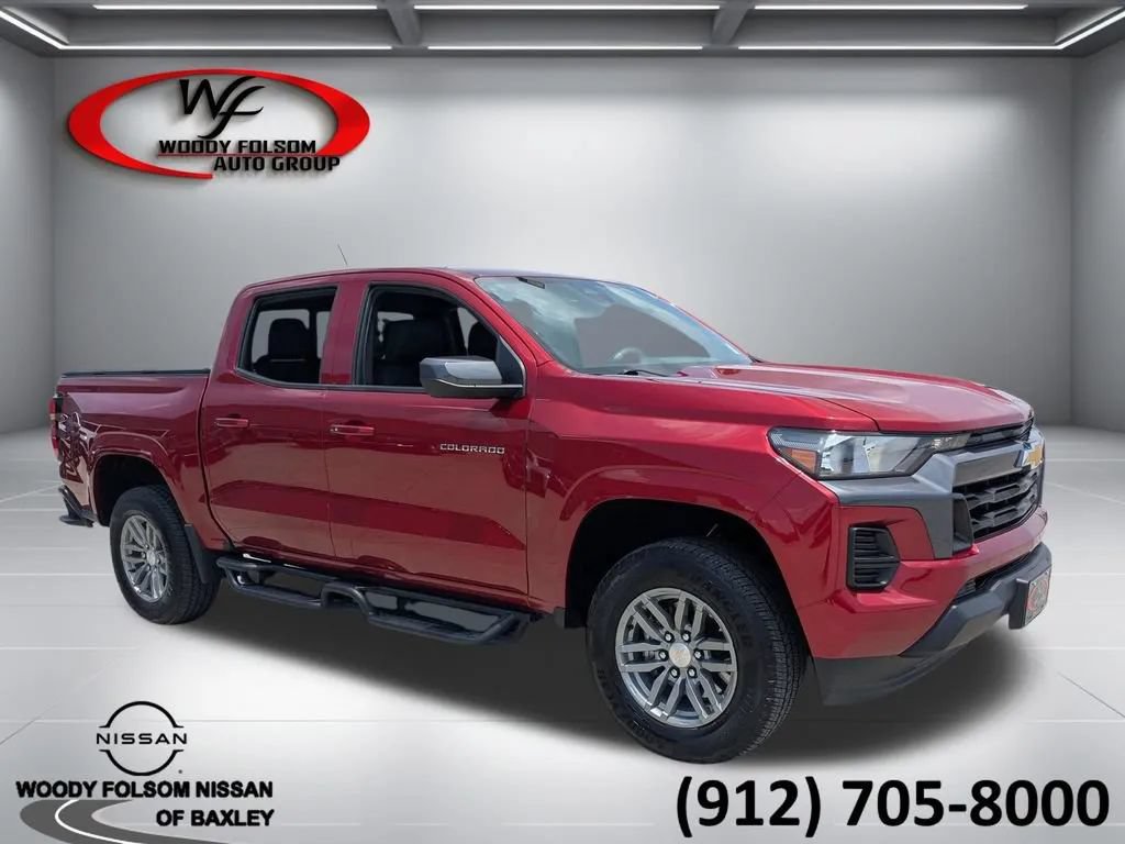 Used 2025 Chevrolet Colorado LT w/ Advanced Trailering Package RWD image 1