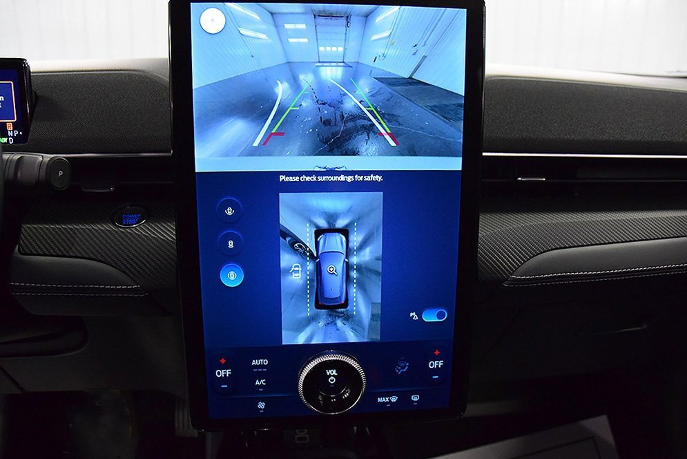 Used 2025 Ford Mustang Mach-E Select image 25