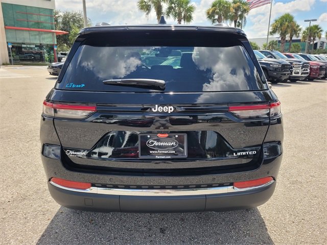 New 2025 Jeep Grand Cherokee Limited image 10