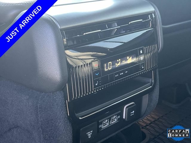 Certified 2024 Jeep Wagoneer Series II w/ Convenience Group I RWD image 23