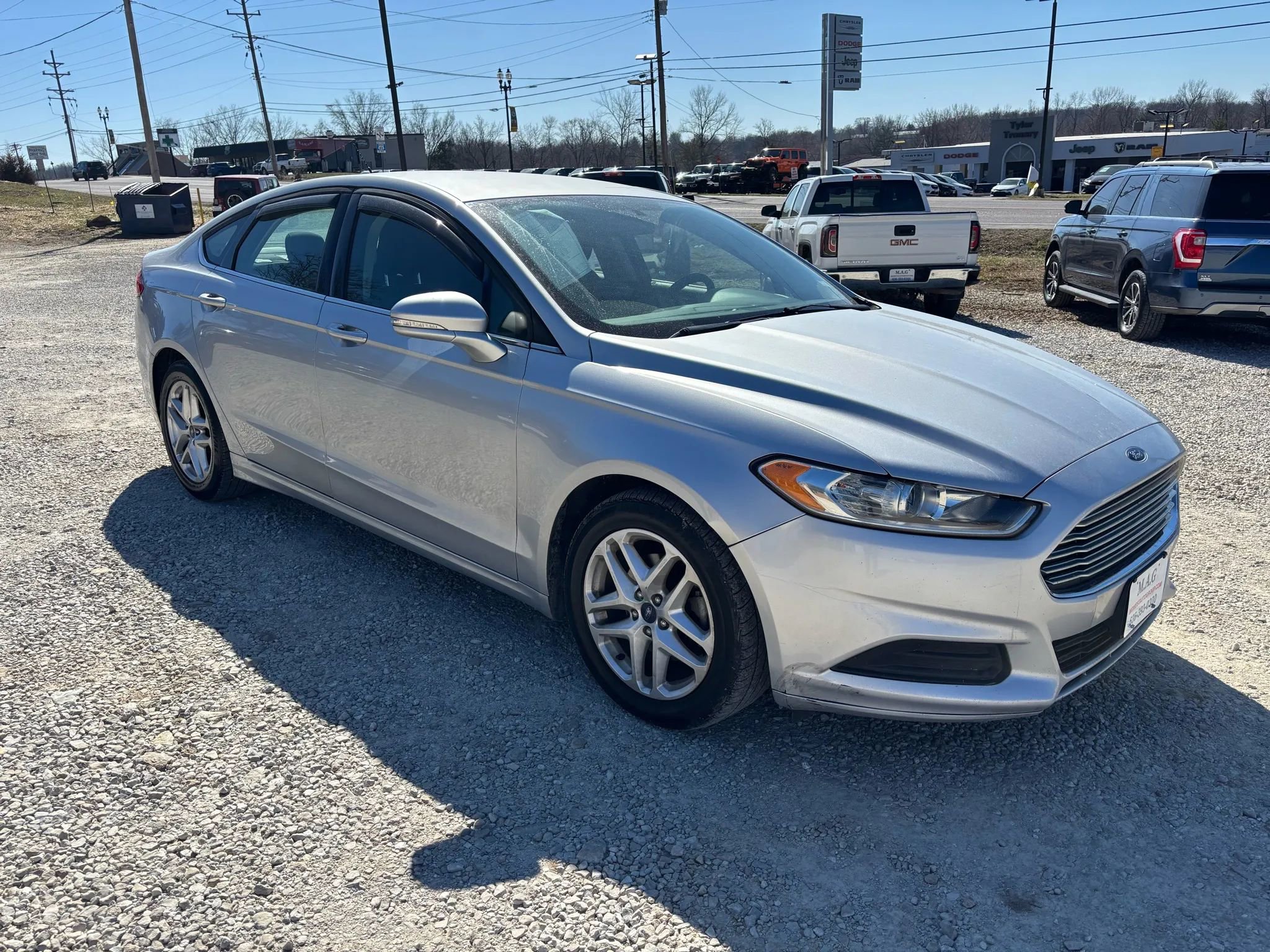 Used 2016 Ford Fusion SE image 7
