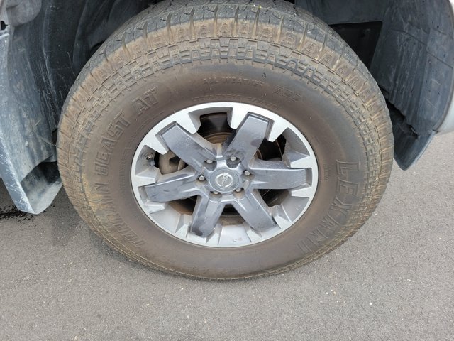 Used 2018 Nissan Frontier PRO-4X AWD/4WD image 9