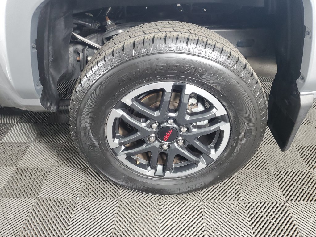 Used 2025 Toyota Tacoma TRD Sport RWD image 17