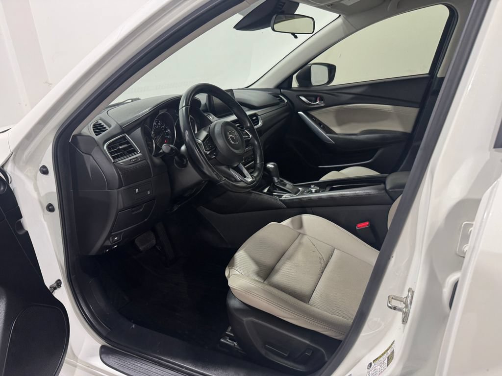 Used 2017 MAZDA MAZDA6 Touring FWD image 16