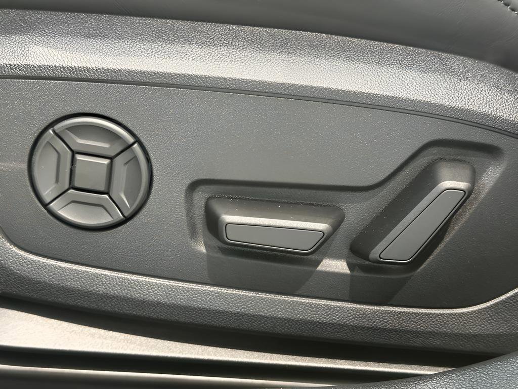 New 2026 Audi RS 3 AWD/4WD image 23