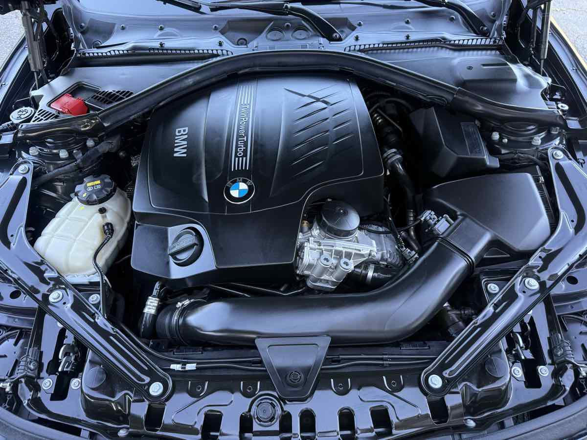 Used 2015 BMW 435i Convertible RWD image 28