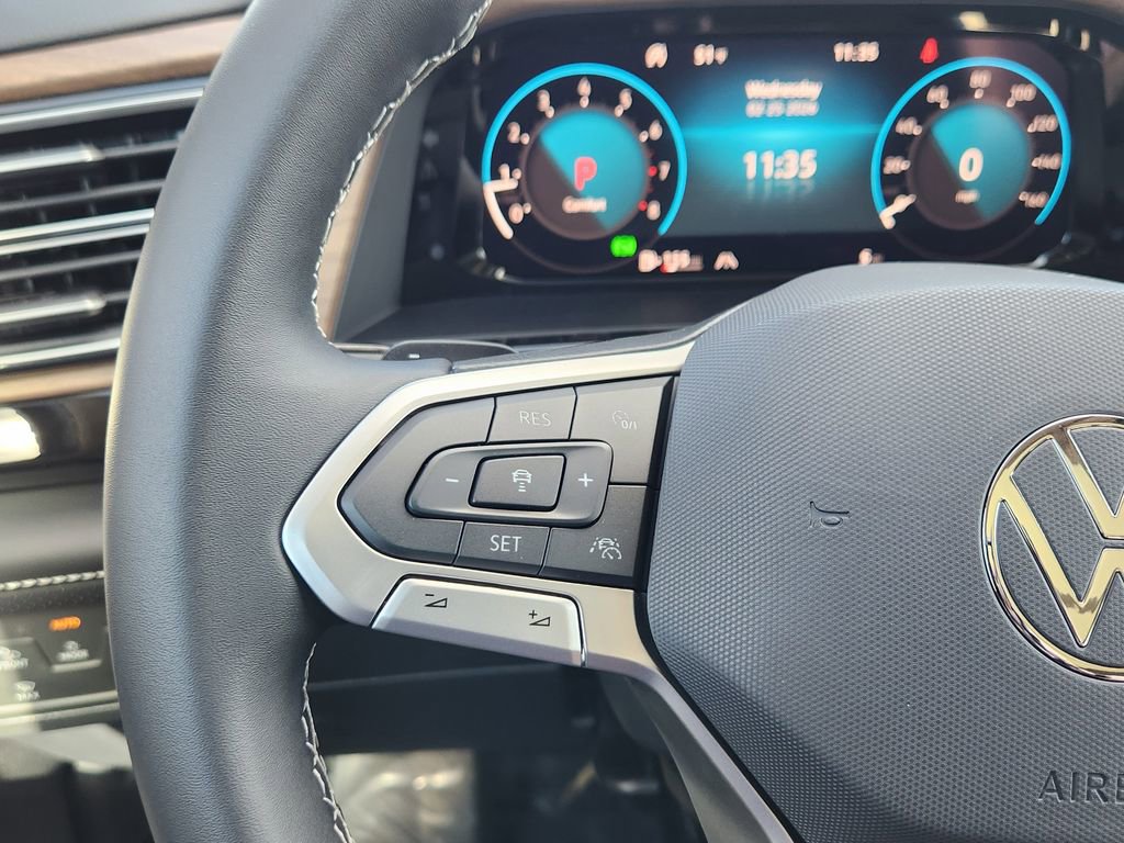 New 2026 Volkswagen Atlas SE image 16