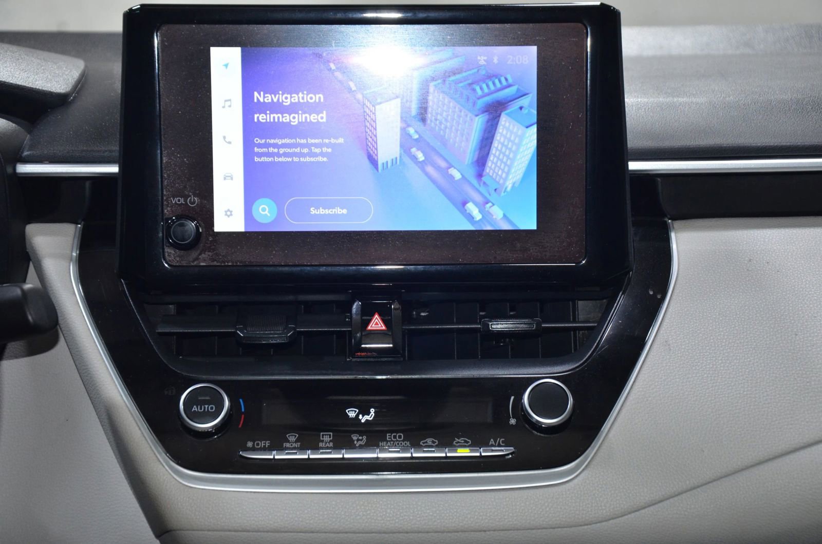 Used 2024 Toyota Corolla LE image 23