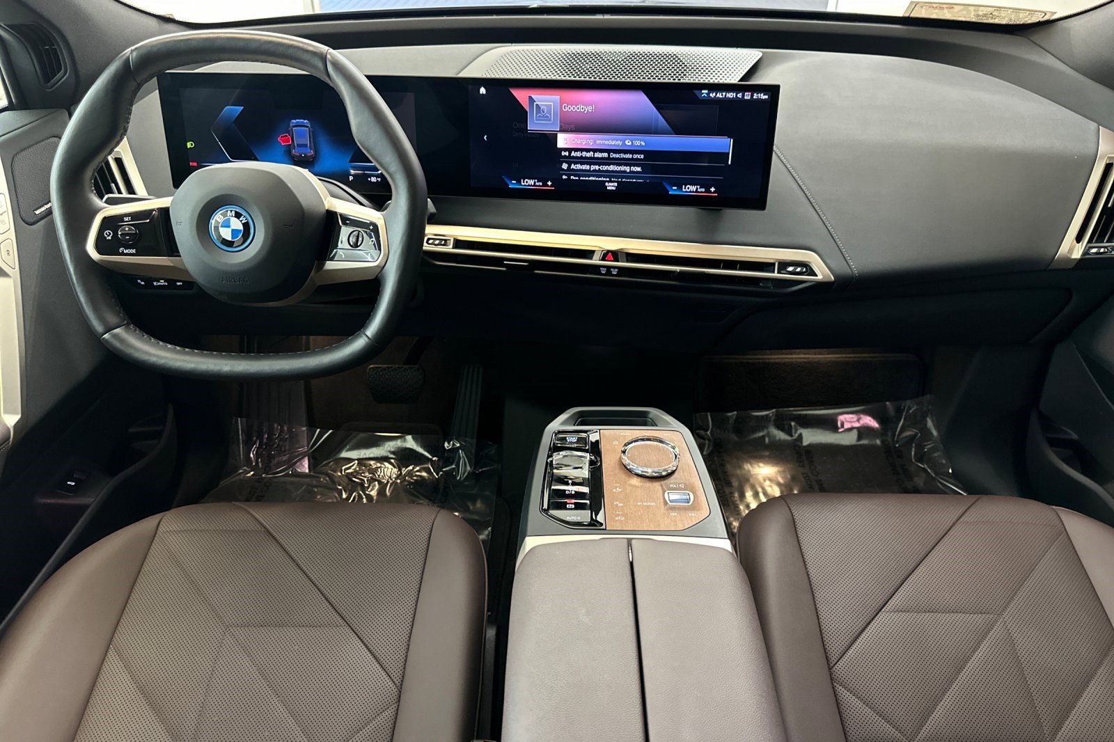 Used 2023 BMW iX xDrive50 w/ Premium Package image 28