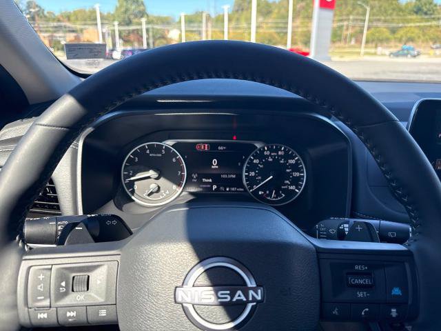 Certified 2026 Nissan Rogue SV FWD image 12