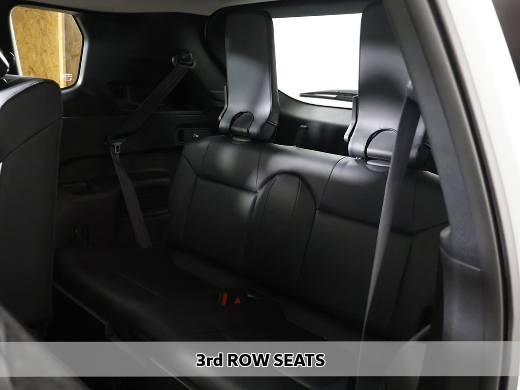 New 2025 Mitsubishi Outlander SE image 10