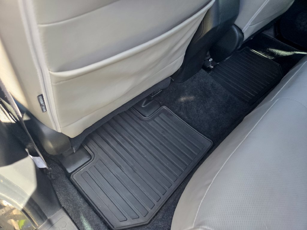 Used 2017 Subaru Forester 2.5i Limited AWD/4WD image 18