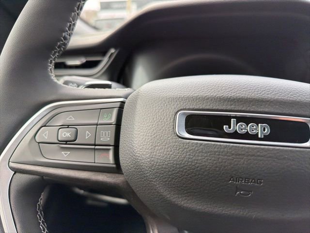 New 2026 Jeep Grand Cherokee Altitude AWD/4WD image 21