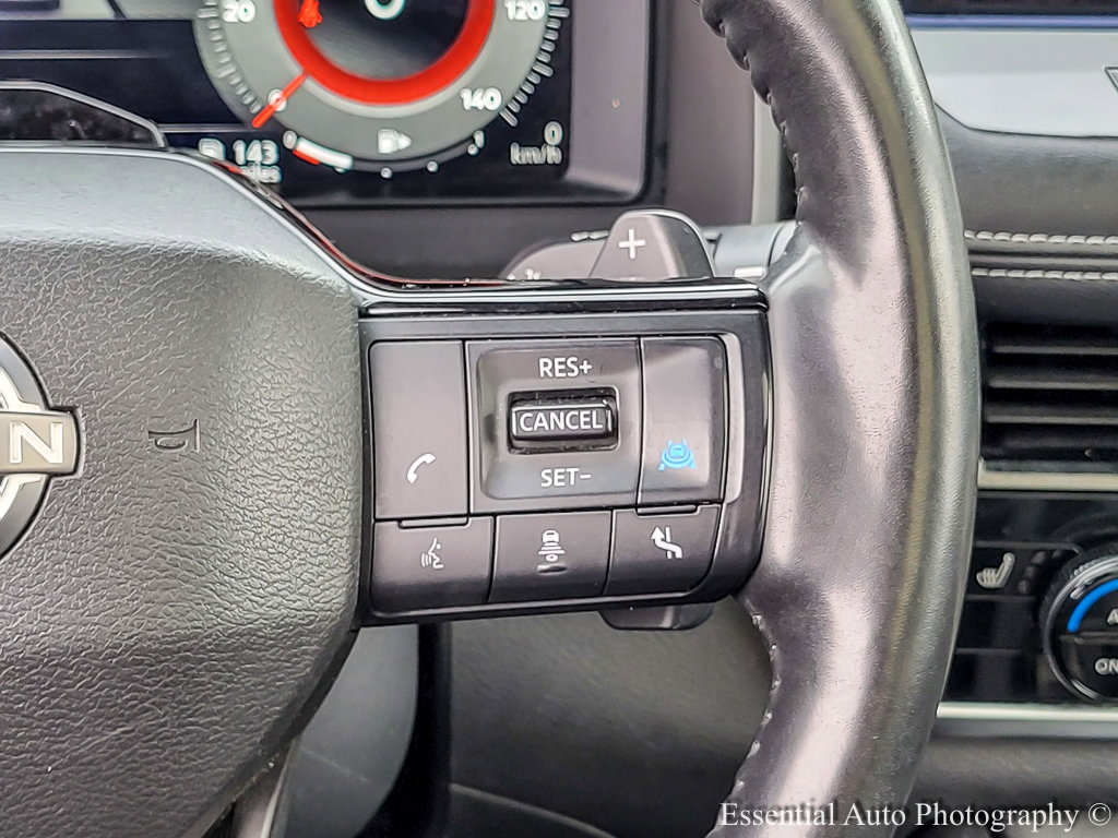 Used 2025 Nissan Rogue SL w/ Tech Package image 16