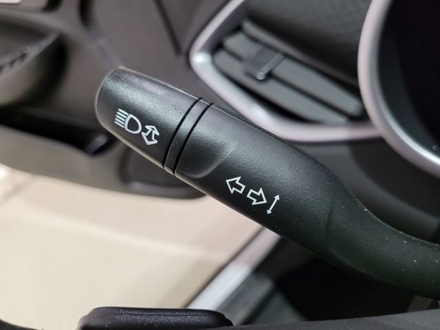 Used 2021 Chevrolet Malibu LS image 36